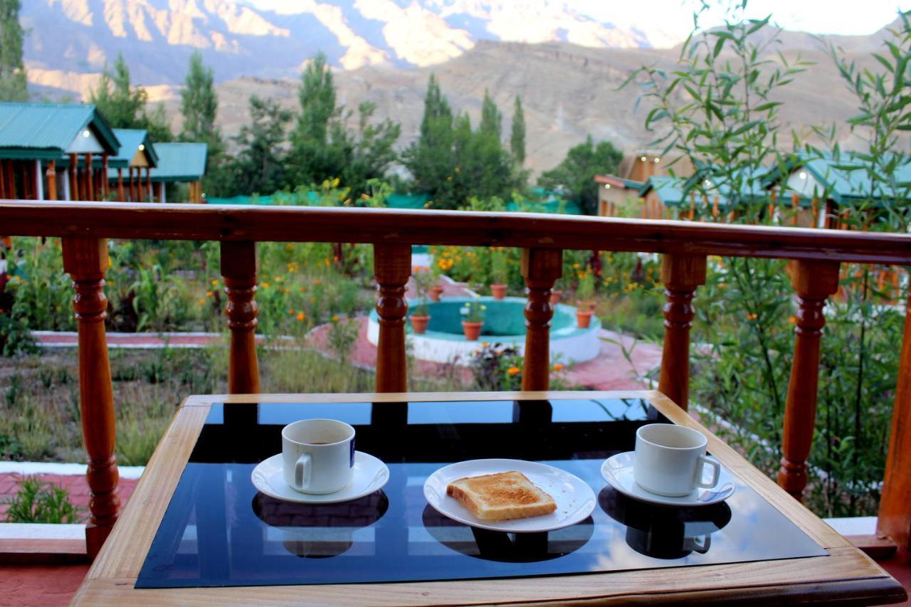 Rangyul Resort Kargil Extérieur photo